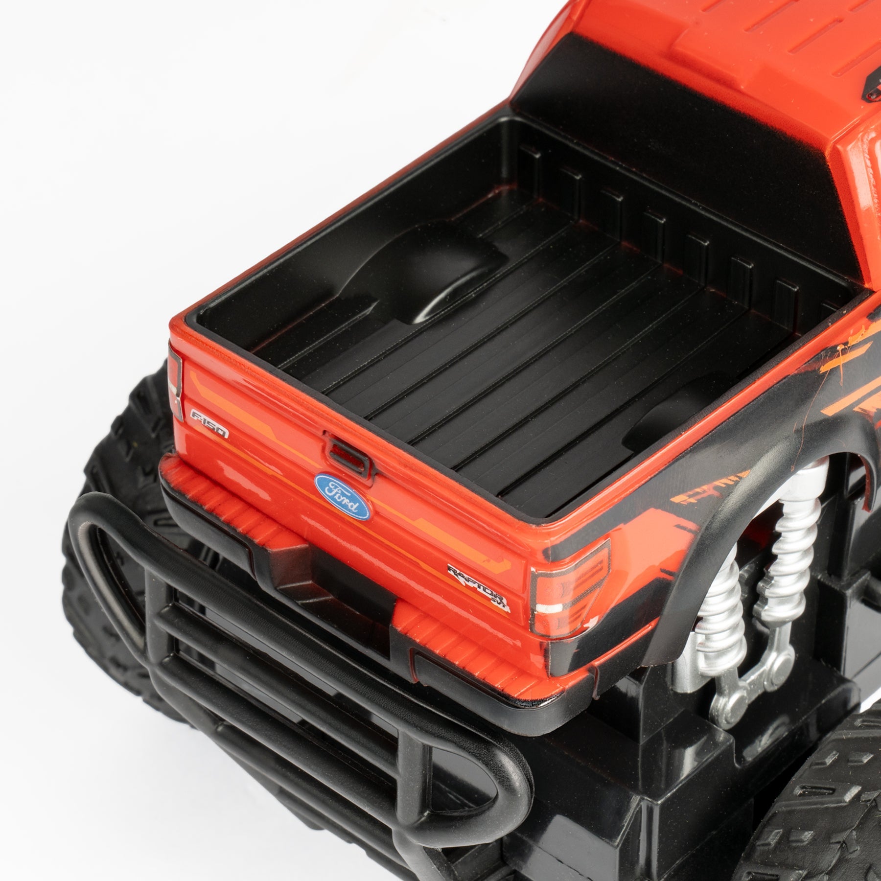 Ford F-150 Raptor RC Truck [1:24]