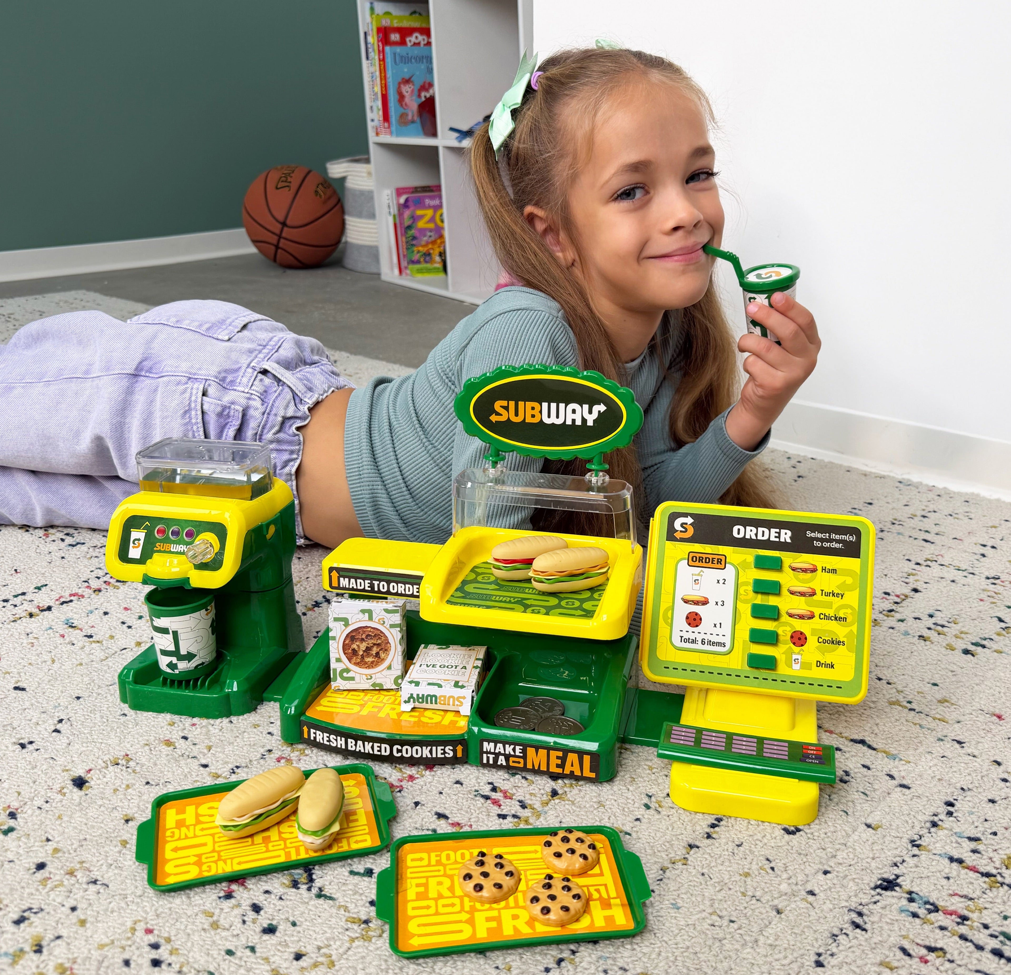 Juego de mini tienda de sándwiches (29 piezas)