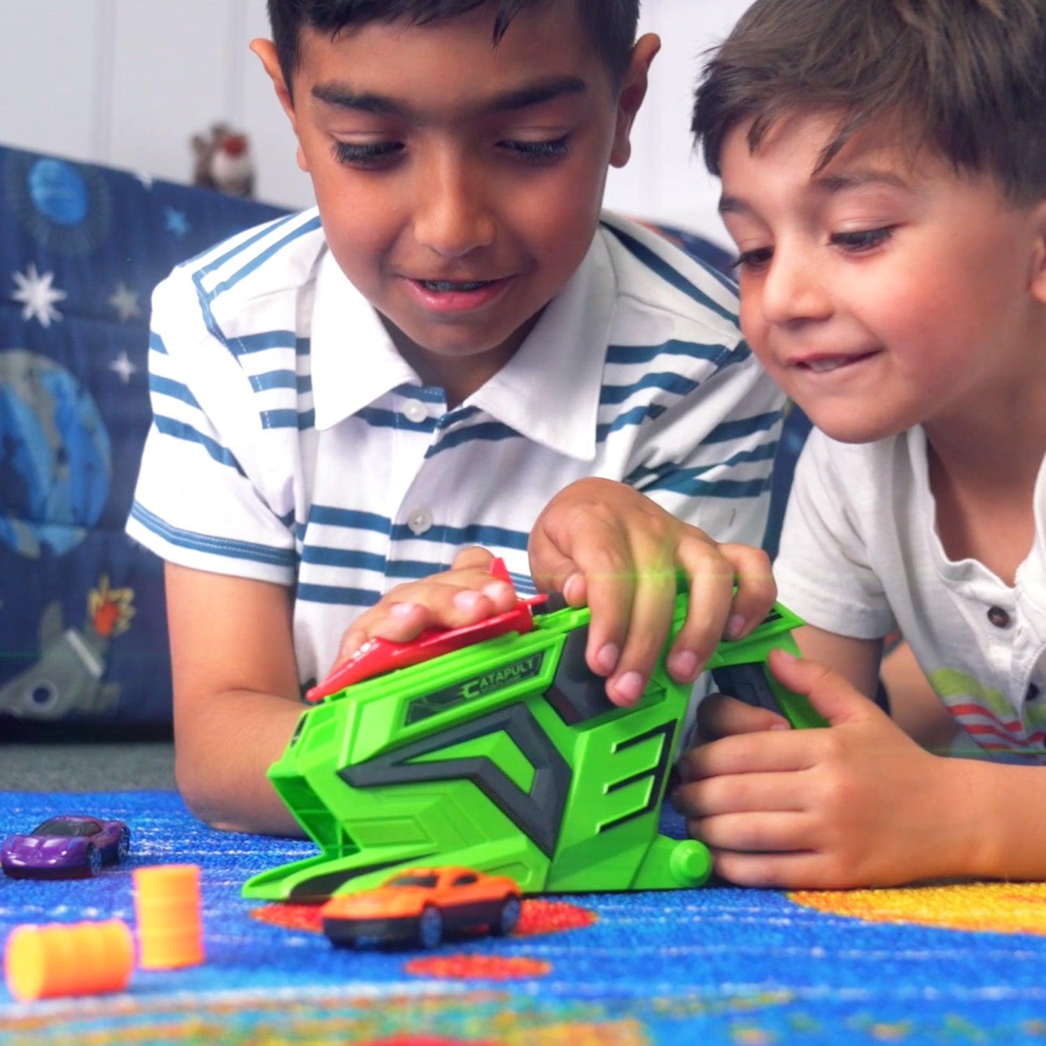 Conjunto de juego lanzador de acrobacias Cruisers Diecast de 19 piezas