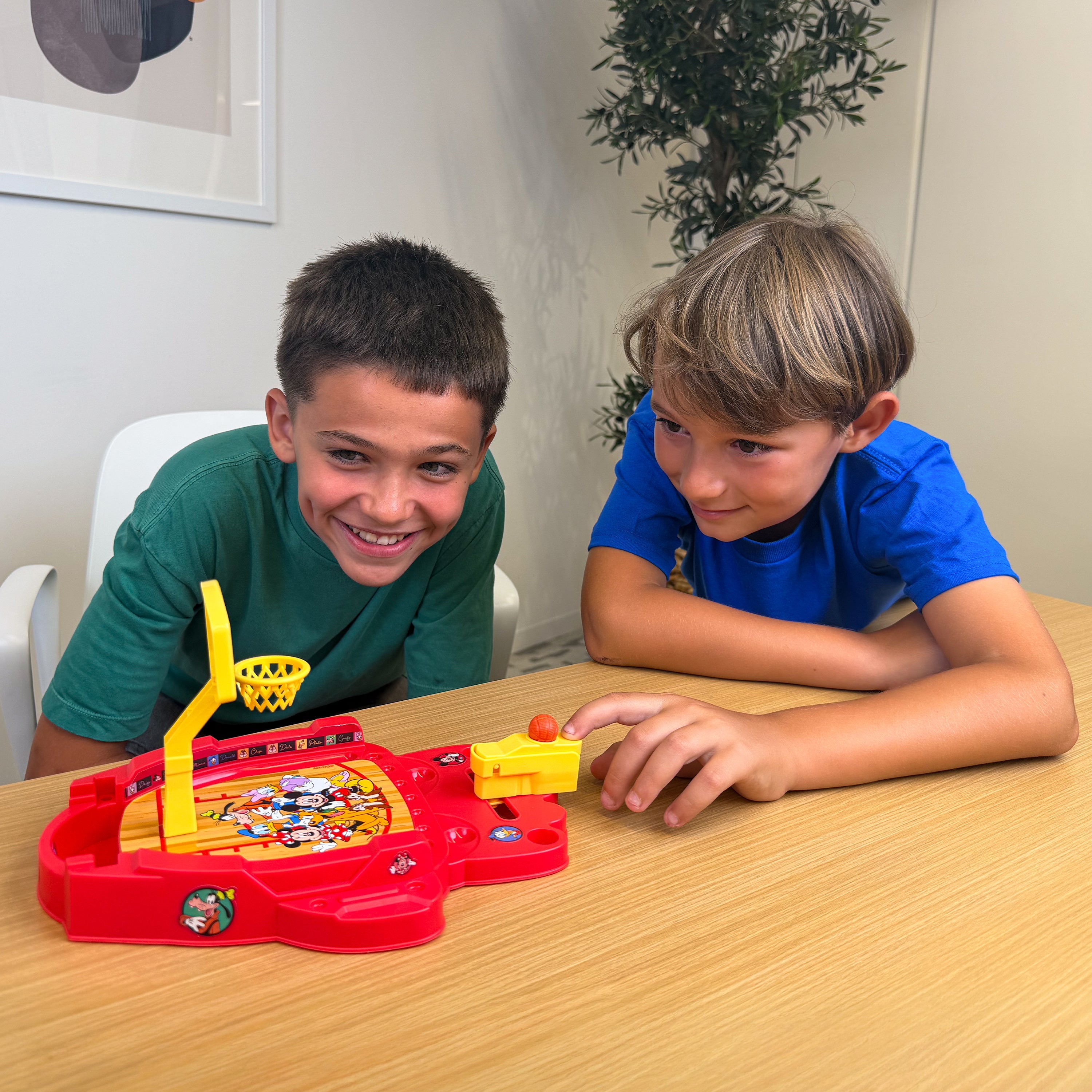 Mickey Mouse Tabletop Basketball Game