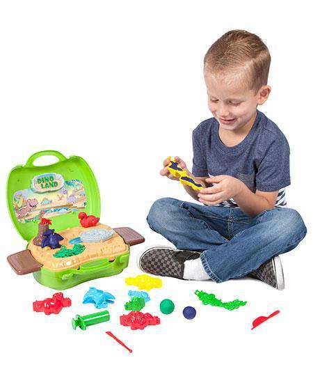 World Tech Toys Pizzeria 22 Piece Suitcase Playset